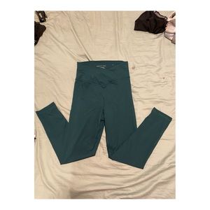 American Eagle Cross Waist Leggings Size Medium